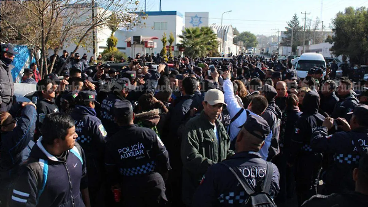 POLICIAS Auxiliares